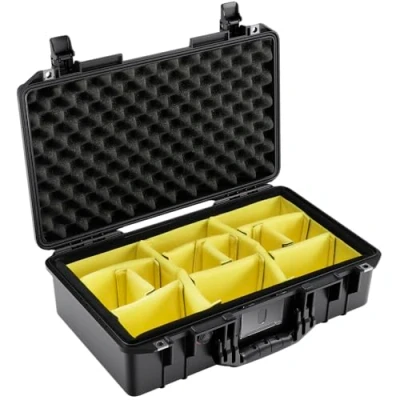 Abbildung von PELI 1525 Air Leichter Schutzkoffer für DSLR Kardanringe und Sensible Ausrüstung, Wasser Staubdicht, 26L Volumen, Mit Schaumstoffeinlage (Anpassbar), Farbe: Schwarz