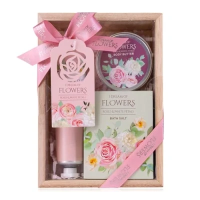 Abbildung von Accentra Badeset Frauen Geschenkset I DREAM OF FLOWERS in schöner Geschenkbox 3 teiliges Pflegeset mit Handcreme, Körperbutter und Badesalz Geschenk Set zum Valentinstag &amp; Muttertag