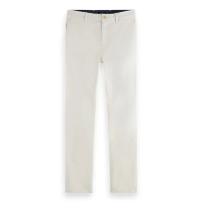 Abbildung von Scotch &amp; Soda Herren CORE Stuart Stretch Cotton Chino Pants, Off White, 31 32