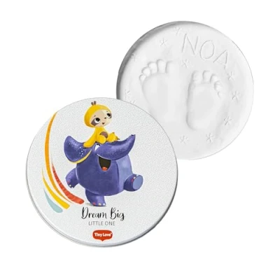 Abbildung von Tiny Love Zauberbox Rund, Erinnerungsbox Baby, Gipsabdruck Baby Hand und Fuß, Andenken Jungs/Mädchen, Dermatol. Getestet, Clay Komplettset, Geschenk Neugeborene, Babyzimmer Deko, Creations
