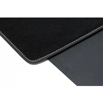 Abbildung von teileplus24 BKF 150 2 teilige Auto Kofferraummatte passend für Mercedes EQB X243 2021 mit Ladekantenschutz, Naht:Silber