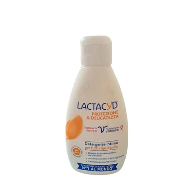 Abbildung von Lactacyd Femina Daily Protective Wash 200 ml, 2 Packungen