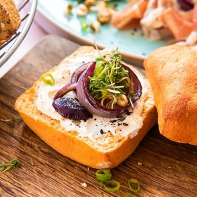 Abbildung von STEINER&#039;s low carb high protein Brötchen nur 2g Net Carbs 22g Eiweiß (4er Pack, 16 Stk.)