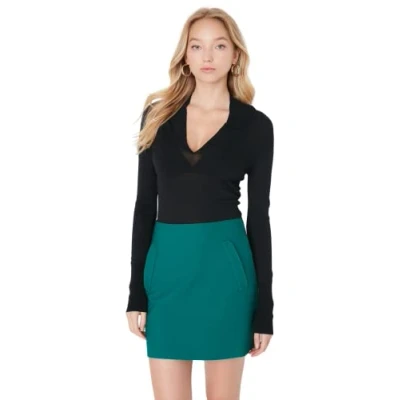 Abbildung von Trendyol Damen Mini A linie Gerader Webstoff Rock, Grün, 36 EU