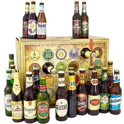 Abbildung von Bier Adventskalender Welt und Deutschland, MEHRWEG 24 Flaschen Bier, Geschenk mit Bieren aus aller &amp; Deutschland+ Bieradventskalender