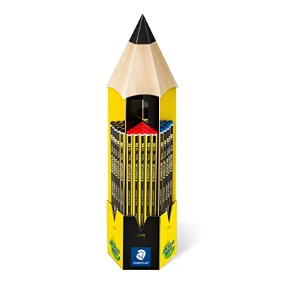 Abbildung von STAEDTLER Bleistift Noris 120, Made from Upcycled Wood, Rutschfeste Soft Oberfläche, hohe Buchfestigkeit, Qualität in Germany, 90 Stück im Stift Display, Härtegrade sortiert, 120 CT90