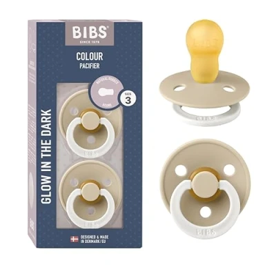 Abbildung von BIBS Colour Glow Schnuller 2er Pack, BPA frei. Leuchtet im Dunkeln, Kirschform Nippel. Naturkautschuk/Latex, Hergestellt in Dänemark, Größe 3 (18+ Monate), Vanilla