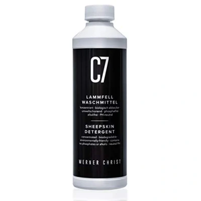 Abbildung von CHRIST Lammfell Waschmittel C7 geeignet für alle waschbaren Schaffelle und Lammfellartikel sowie Naturfasern, biologisch abbaubar, umweltschonend, 500 ml