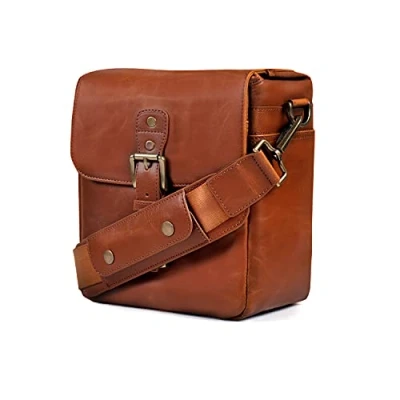 Abbildung von MegaGear MG1522 Kameratasche Kuriertasche aus Leder für Spiegellose, Sofortbild und DSLR Kameras Hellbraun