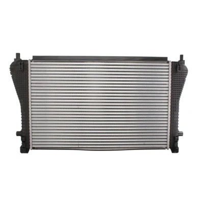 Abbildung von THERMOTEC DAW011TT Ladeluftkühler 620 415 30 VOLKSWAGEN: Golf 7 Schrägheck, Touran II, Passat B8 Variant, SEAT: Leon III ST, SC