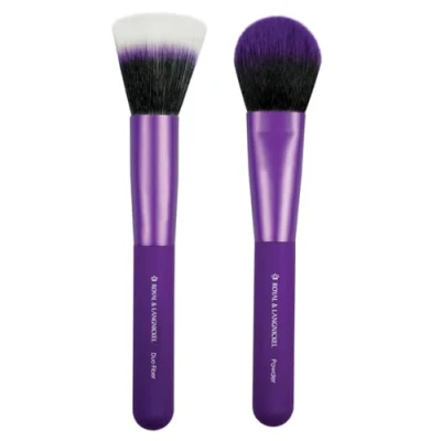 Abbildung von MODA Royal &amp; Langnickel EZGlam Duo Makeup Pinsel Set für makelloses Gesicht, 2 teilig, inkl. Faser und Puderpinsel, Violett