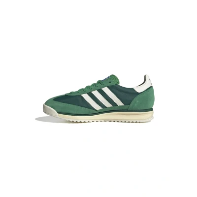 Abbildung von adidas Originals SL 72 RS Unisex Sneaker low, Größe: 37 1/3, Green/core white/collegiate green Leder und textil