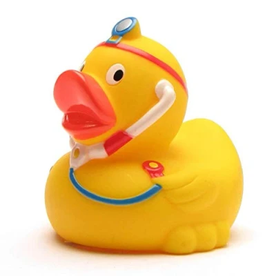 Abbildung von DUCKSHOP I Badeente Quietscheente Doktor L: 7,5 cm inkl. Badeenten Schlüsselanhänger im Set
