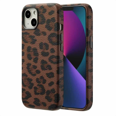 Abbildung von Apple iPhone 13 Hülle MagSafe Kunstleder Selencia Backcover Handyhülle Braun