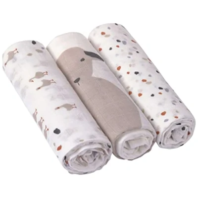 Abbildung von LÄSSIG Mull Babydecke Krabbeldecke Kuscheldecke GOTS zertifiziert/Muslin Blanket 75 x 100 cm Speckles olive