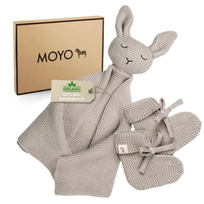 Abbildung von MOYO Baby Geschenk Set in Grau I 2 teiliges Geschenkset mit gestricktem Schnuffeltuch Hase &amp; Schühchen zur Geburt für Junge Mädchen Babygeschenke Neugeborene
