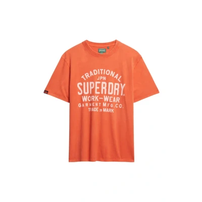 Abbildung von Superdry Machined Goods Workwear Tshirt print, Herren, Größe: Medium, Denim co rust orange
