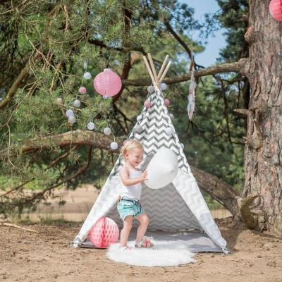 Abbildung von Indian Grey Tipi Spielzelt Bandits &amp; Angels