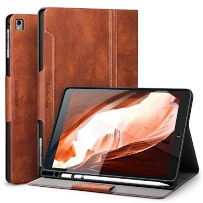 Abbildung von Antbox iPad 9.7 Zoll 2018/2017 Hülle mit Apple Pencil Halter Auto Schlaf/Wach Funktion PU Ledertasche Schutzhülle Smart Cover für Braun