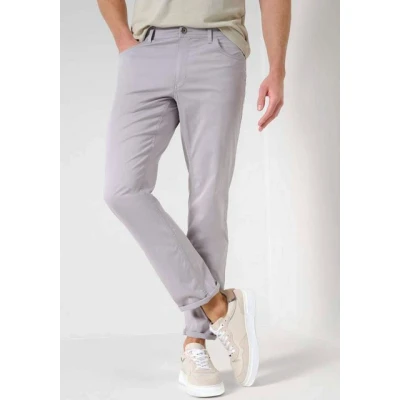 Abbildung von BRAX Herren Style Cadiz U Ultralight: Superleichte Five Pocket Hose, Silver, 33W / 30L