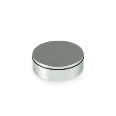 Abbildung von Pro Ject Record Puck S, Elegantes Plattengewicht aus Aluminium zur Reduktion von unerwünschten Resonanzen (Silber)