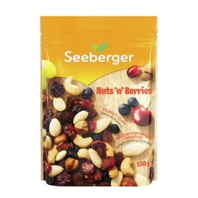 Abbildung von Seeberger Nuts&#039;n Berries, Edle Mischung aus knackig süßen Mandeln, Cashewkernen, Sultaninen, Cranberries, Kirschen, Blaubeeren und Haselnusskernen, vegan (1 x 150 g)