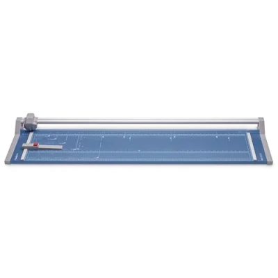 Abbildung von Dahle 558 Papierschneider (bis DIN A0, 7 Blatt Schneidleistung, 0,7 mm Schnitthöhe) blau
