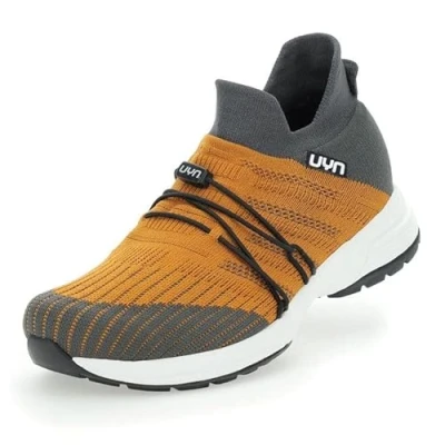 Abbildung von UYN Damen Free Flow Tune Sneaker, Mustard, 41 EU