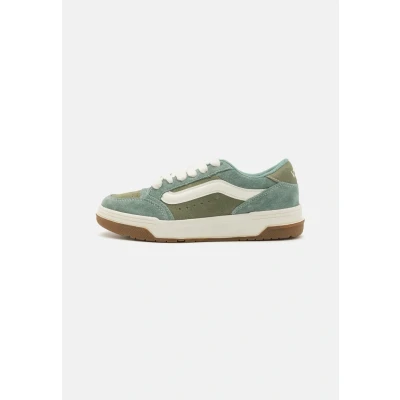 Abbildung von Vans Hylane Unisex Skateschuh, Größe: 43, Green tea Schuhe