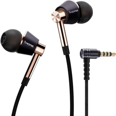 Abbildung von 1MORE Triple Driver Kopfhörer, Kabelgebundene In Ohr Hi Fi Ohrhörer mit High Resolution, Audio Stereo Bass, MEMS Mikrofon, Line Fernbedienung für Smartphones / PC Tablet(Triple Driver, Gold)