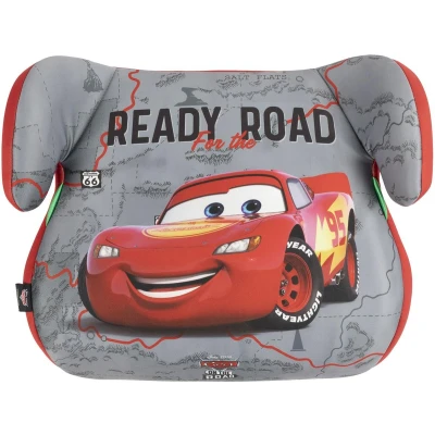 Abbildung von Disney Cars KindSitzerhöhung i Size ECE R129. Autokindersitz für die Sicherheit von Kindern mit Körpergröße 125 150 cm. Sitzerhöhung Grafiken Cars, Sitz Kinder auf grau Hintergrund.