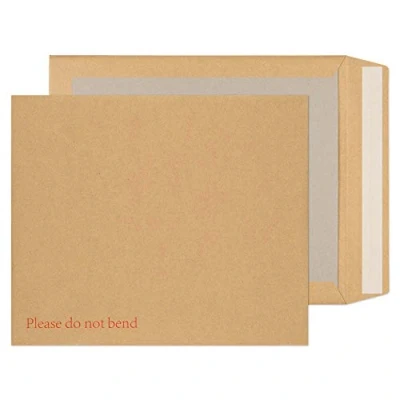 Abbildung von Blake Purely Packaging 14935 Versandtasche Mit Papprückwand Haftklebung Manila 318 x 267 mm 120g/m² 125 Stück