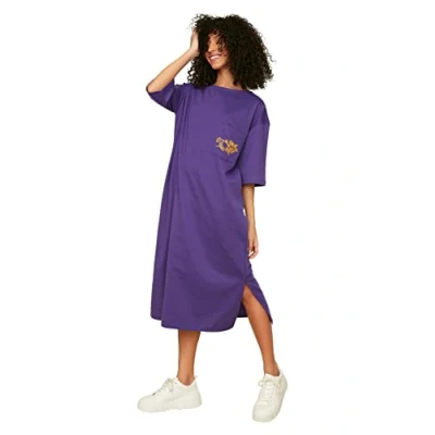 Abbildung von Trendyol Damen Embroidered Knitted Dress, Lila, L EU