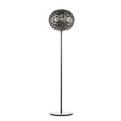 Abbildung von Kartell Planet LED Stehleuchte 160cm rauchgrau