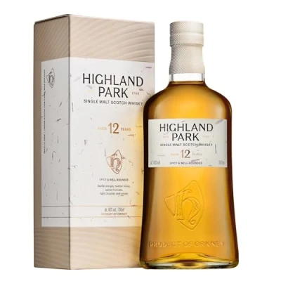 Abbildung von Highland Park 12 Jahre Viking Honour Single Malt Scotch Whisky vollmundiger, rauchiger Geschmack mit der Wikinger Seele 40 % Vol 700 ml Einzelflasche