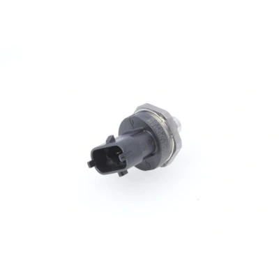 Abbildung von BOSCH 0 261 545 038 Sensor, Kraftstoffdruck Hochdruckseite FORD: C Max 2, S Mk1, FOCUS 3 Turnier, VOLVO: S80 II, V40 Schrägheck, V70