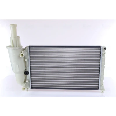 Abbildung von NISSENS 61857 Kühler, Motorkühlung Aluminium 496 322 23 Kühlrippen mechanisch gefügt FIAT: Punto I Schrägheck, Cabrio, LANCIA: Y