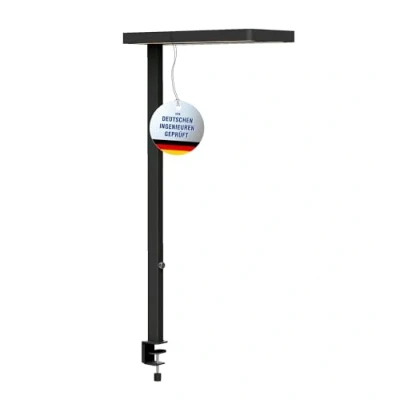 Abbildung von MAUL LED Klemmleuchte MAULjaval sensor Dimmbare Arbeitsplatzleuchte mit Klemmfuß fürs Büro Energiesparende und komfortable Lampe Tischklemme 4000K Farbtemperatur Schwarz