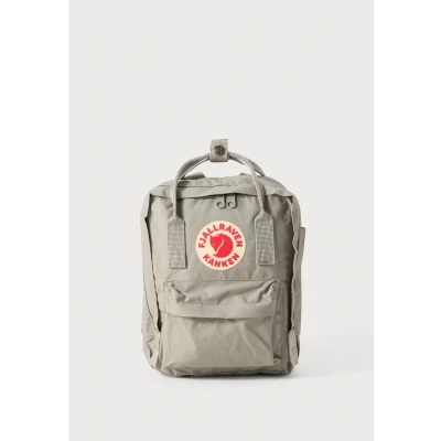 Abbildung von Fjallraven for Urban Outfitters Kanken Tagesrucksack, Größe: One Size, Nebel