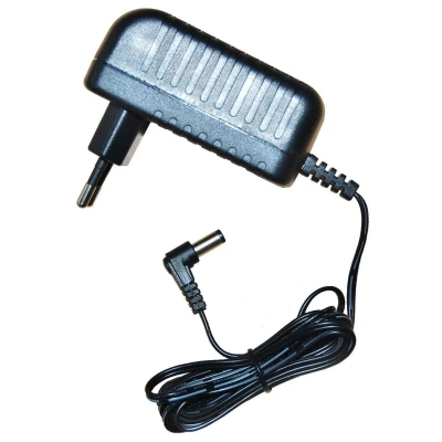 Abbildung von Ako Netzadapter für 12V Weidezaungeräte 230V