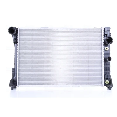Abbildung von NISSENS 67161 Kühler, Motorkühlung Aluminium 642 439 16 Kühlrippen gelötet MERCEDES BENZ: C Klasse T modell, E Limousine