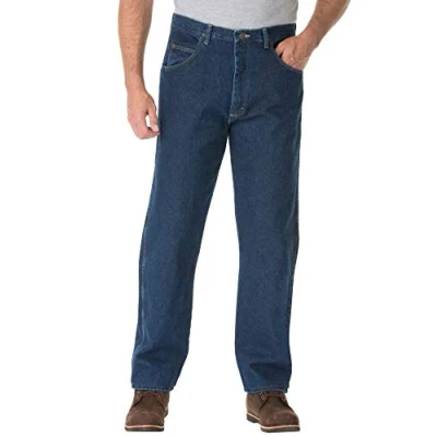 Abbildung von Wrangler Herren Jeans, große und hohe Passform, robust Blau 36W / 38L