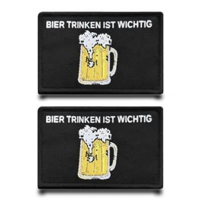 Abbildung von 2 Stück&quot;Bier Trinken Ist Wichtig&quot;Lustige Patch Abnehmbare Aufnäher mit Stickereiverschluss Applikation Taktisch Militär für Kleidung Rucksäcke Jacke Taschen Weste