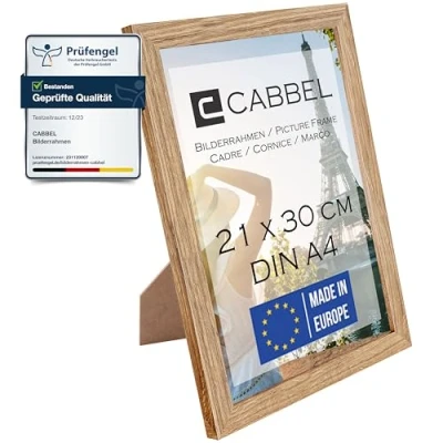 Abbildung von CABBEL Einzelpack (1 STK.) Bilderrahmen DIN A4 21x30 MDF Holz Rahmen in Eiche mit bruchsicherem Plexi Glas/Modern