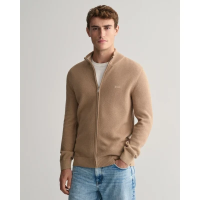 Abbildung von Gant Strickjacke COTTON PIQUE ZIP CARDIGAN mit Logostickerei auf der Brust