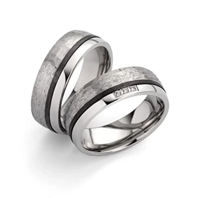 Abbildung von Trauringe, Titan Carbonringe mit 3 oder 5 Diamanten, Partnerringe, Eheringe, Hochzeitsring (Gravur/Etui/Garantie) 9045