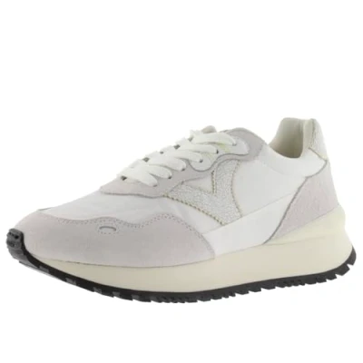 Abbildung von victoria Low Top Viento Nylon &amp; Passende Spaltlederteile Gezahnte Sohle 1157108 für Damen Hielo 40