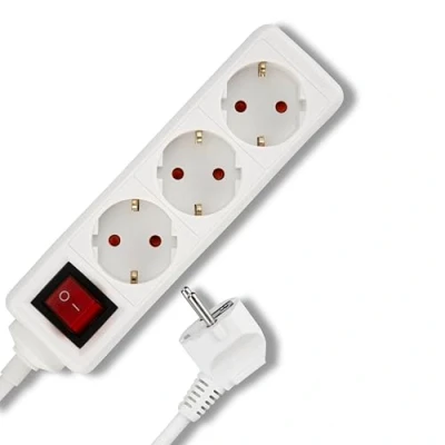 Abbildung von REV Steckdosenleiste Mehrfachsteckdose 3 Fach mit beleuchtetem Schalter zum Stromsparen, Kabel 1,4m, 3500W, weiß