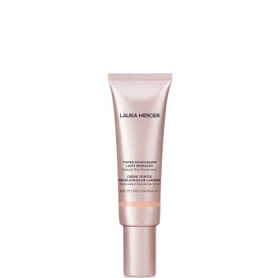 Abbildung von Laura Mercier Tinted Moisturizer Light Revealer SPF 25 50 ml
