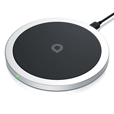 Abbildung von CSL Kabelloses Ladepad Pad, Fast Wireless Charger, Schnelles Ladepad, Induktions Ladegerät, Qi Zertifiziert, 10W Max, kompatibel mit iPhone, Samsung Galaxy